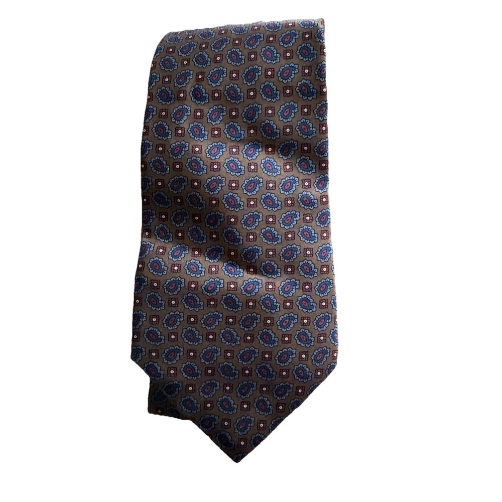 Vintage Woodward Tie Brown Paisley‎ Pattern 100% Italian Silk